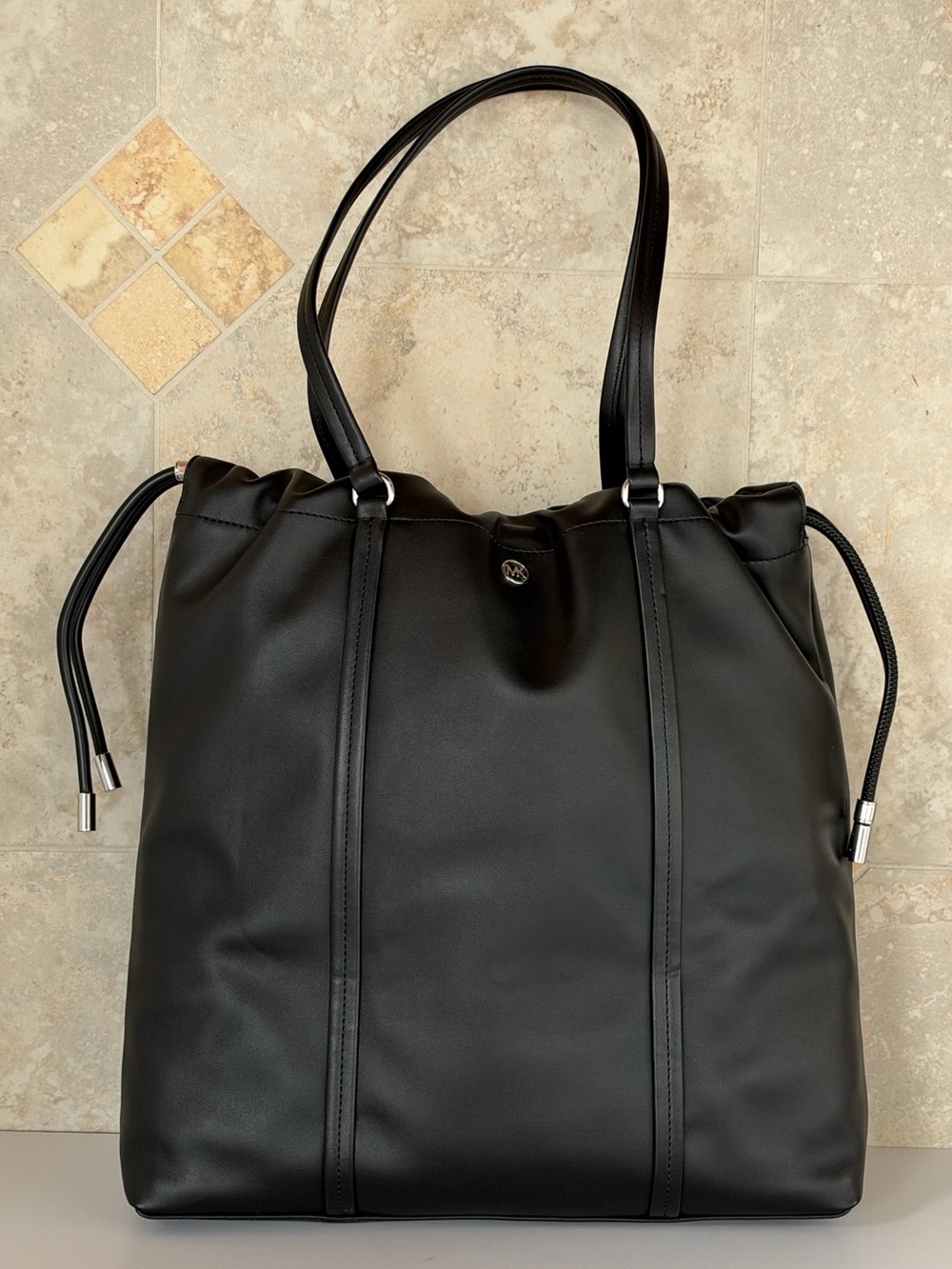 Michael Kors Matilda LG Cinch Shoulder Tote Bag Black